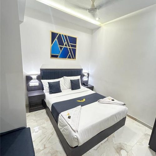 Couple Rooms / Double Sharing Rooms