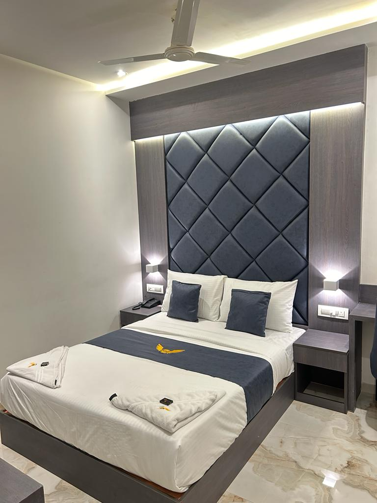 Couple Rooms / Double Sharing Rooms - Image 3